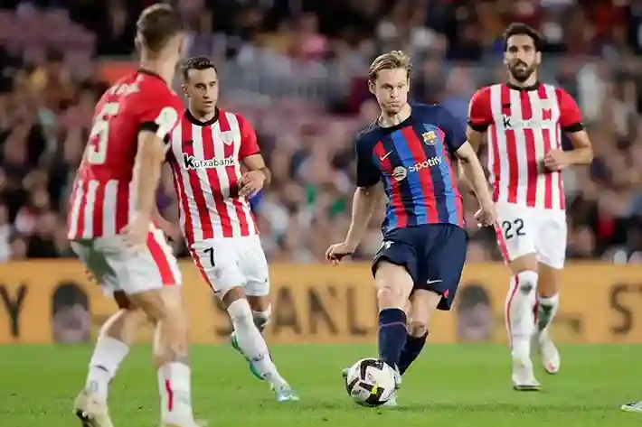 حكم مواجهة برشلونة ضد أتلتيك بلباو في الدوري الإسباني